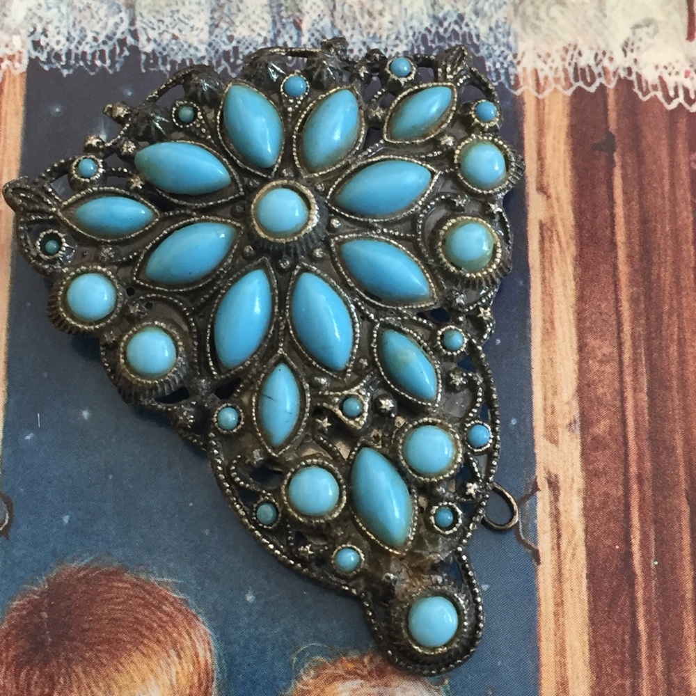 Vintage Turquoise Silvertone Dress Clip